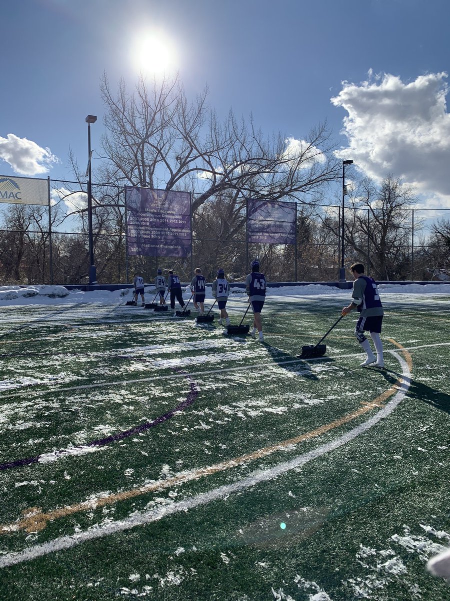 GriffinLax's tweet photo. Nothing like a little shoveling to start Day 1.. #TeamWorkMakesTheDreamWork #NoPlaceIdRatherBe https://t.co/wK6o3sWPH4