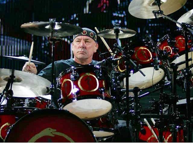 Mark Agnesi (@markagnesi) on Twitter photo Rest In Peace #NeilPeart.  What a loss for the entire music world.  A true musical genius.  I’m heartbroken. ift.tt/2s9E9ya Rest In Peace #NeilPeart.  What a loss for the entire music world.  A true musical genius.  I’m heartbroken. ift.tt/2s9E9ya