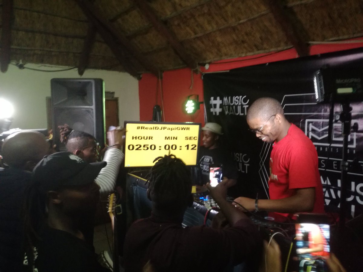 tumelo_kokoeng's tweet photo. Orange Farm is not a jungle π₯ππΊπΌ
Itβs the Guinness World Record
250 Hours of madness by @RealDJPapi
Lapeng lifestyle and Grill
#RealDJPapiGWR
#GuinnessWorldRecord
#LapengLifestyle
#Tomorrowland
#MusicVault
#Musicisking
#UltraMusicSA
#HitRefresh
@CarelessDe https://t.co/fPX4BGrd0H