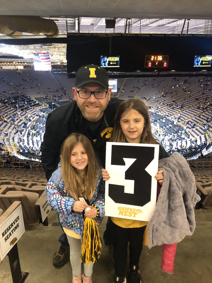 EricDJans's tweet photo. Daddy Daughter Night!  #FightForIowa #GoHawks https://t.co/muBtd1n6vL