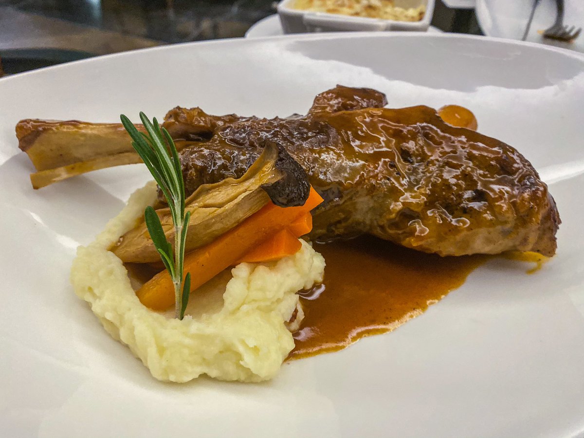 IchoMedia's tweet photo. Food Porn https://t.co/tNvUrxDobr
