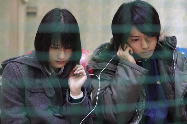 Twitter पर 銀色のファクシミリ あなたの橋本愛はどこから 橋本愛 告白 でも 桐島 でもなく 管制塔 から 孤独な少年の前に現れた もっと孤独な女の子 滝本瑞穂役 今見ても山﨑賢人と橋本愛の魅力が凝縮した68分の大傑作 T Co Jtnkuq9njt