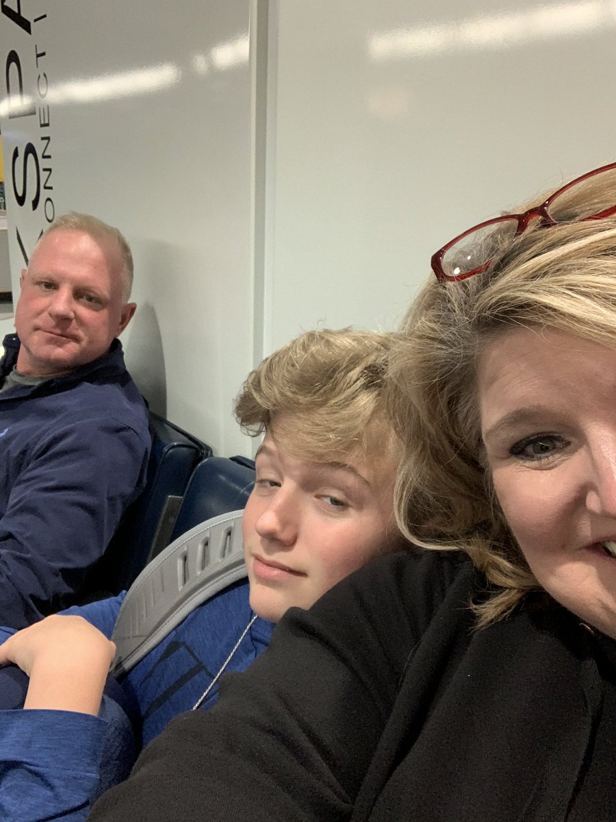 stacie_kiep's tweet photo. Here we come Bearcats, here we come !!! Going to cheer on our Cats 🏀 #tytim #bearcats https://t.co/M55nPWKVQw