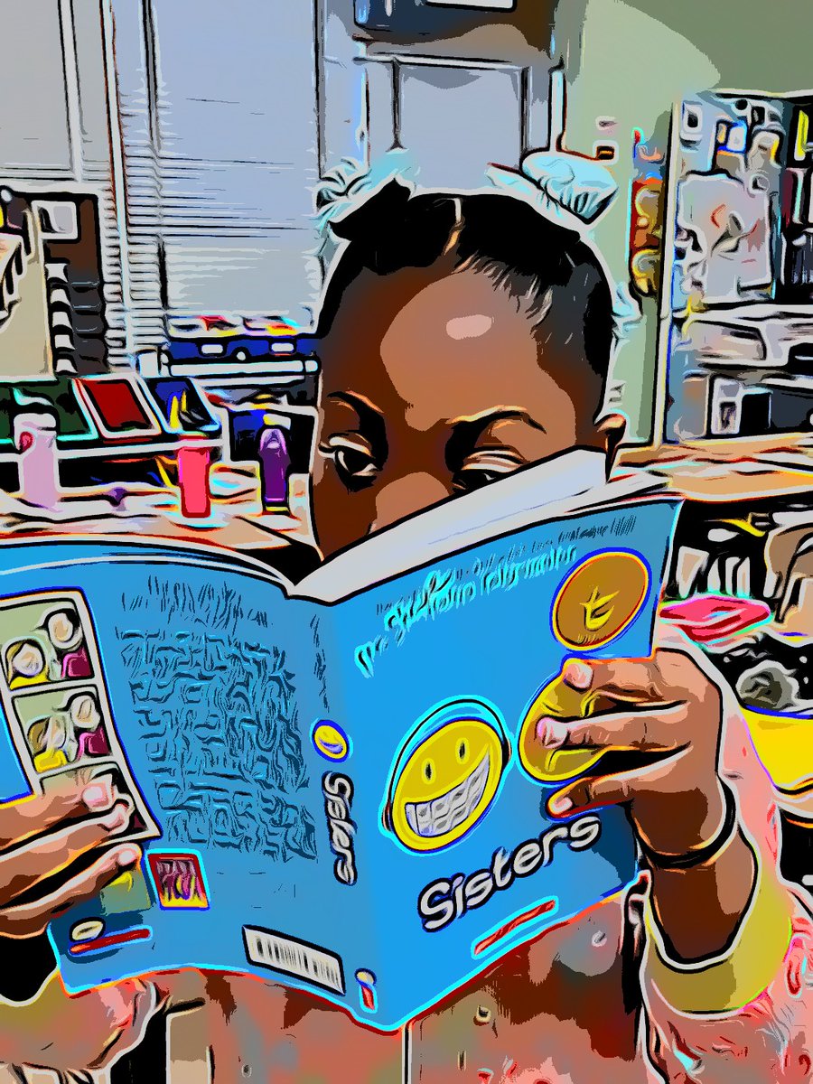 Mr_Shave_TIS's tweet photo. Graphic novels are always super popular with my Sidekicks, bit they are chewing up Sisters & Smile right now thanks to @MrsWheelerOPS who sent them to us. #ACSDreads @TitusvilleTiger #graphicnovels https://t.co/HlxjvBXKQd