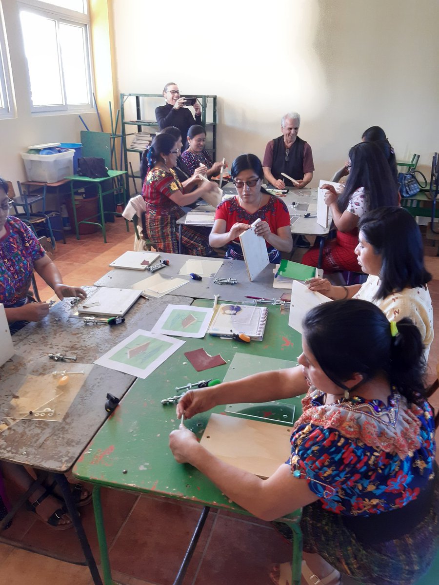 PablixSil's tweet photo. The last #DIYmicroscope workshop in #Guatemala for now was amazing! Pleased to work with these amazing #WomenInSTEM educators. Thank you Santo Domingo Xenacoj! #Science #STEMeducation #ScienceOutreach. Special Thank you to @ScopesWorkshop for the support and help! https://t.co/iKE9ZJcB0Z