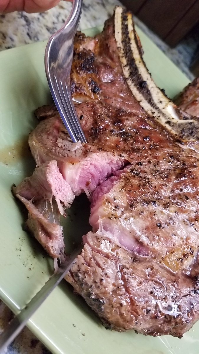 ChadDvc4828's tweet photo. Dirry dirty STEAK BOY...
😂😂😂😂😂😂😂😂😂
#realgrillin https://t.co/ElYwPPRKsZ
