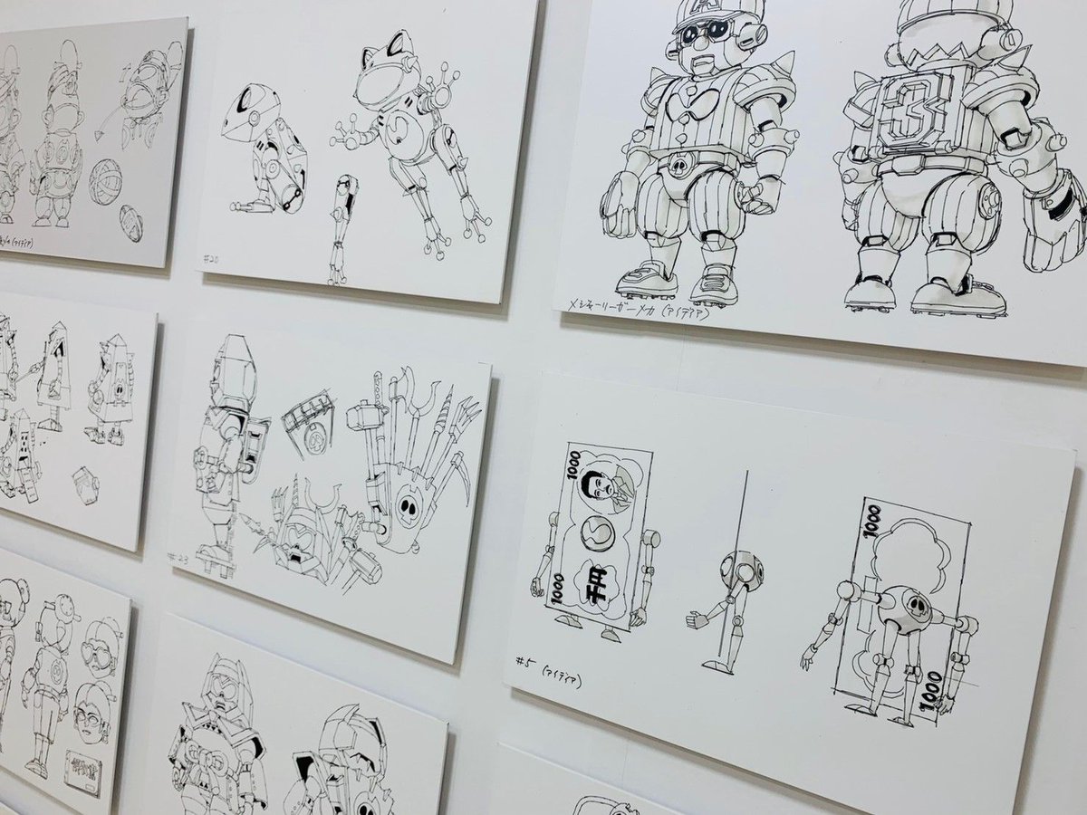 4rough_official's tweet photo. #ガンダム でお馴染みの #大河原邦男 先生の展示スペースには数多くのマシンデザインのアイディアスケッチを展示。デザインがうまれる過程を読み取れるかもしれません！

#ラフ絵展 #ラフ絵名古屋展 
https://t.co/WB282UYja1 https://t.co/GT3Ps3Lbav