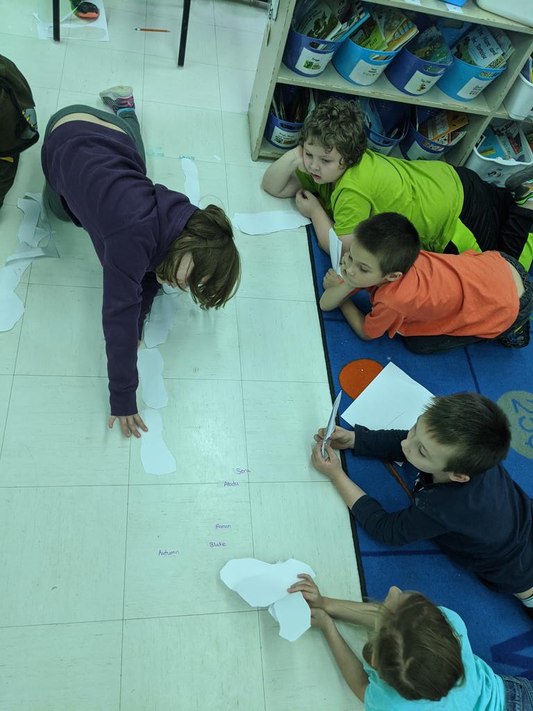 fg_grade2crew's tweet photo. The measuring continues! #howbigisafoot #nogapsandnooverlap https://t.co/u2fFClQG2d
