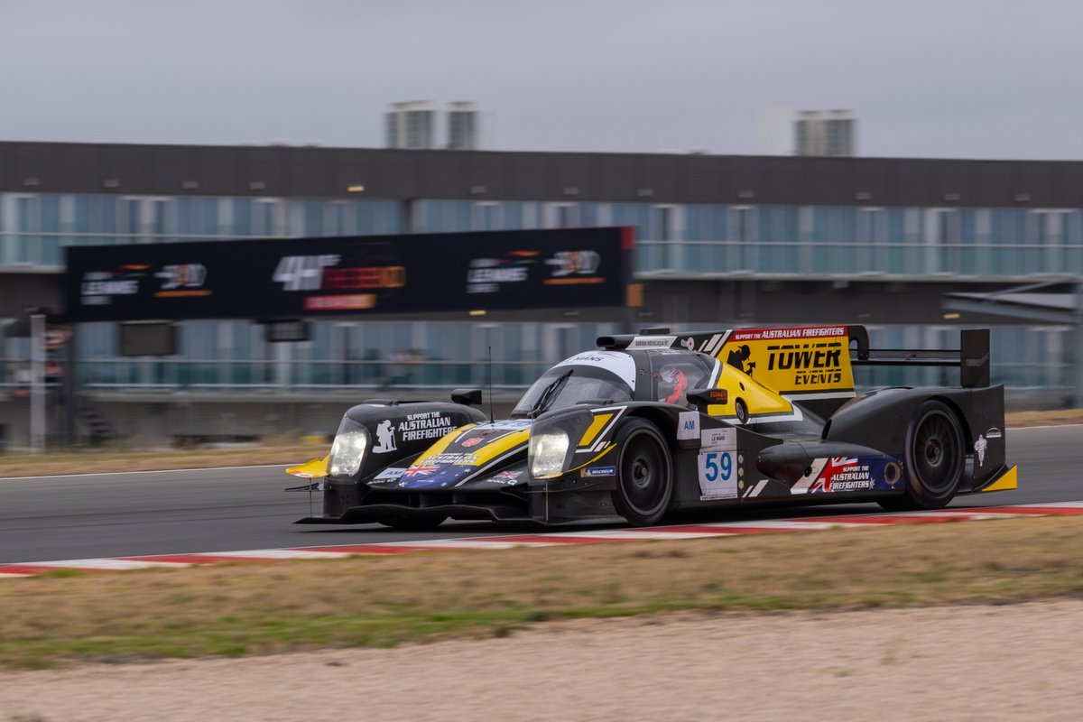 RLRMSPORT's tweet photo. 🏁 @AsianLMS | FP2 | @thebend_msp 🇦🇺

#59 @RLRMSPORT (ORECA 05) @ArjunMaini / #JohnFarano / #AndyHiggins - 1st (LMP2 Am) 2m43.418s

#RLRMSport | #AsianLeMans | #4HTheBend | #EnduranceRacingForAsia https://t.co/TntCiulL1W