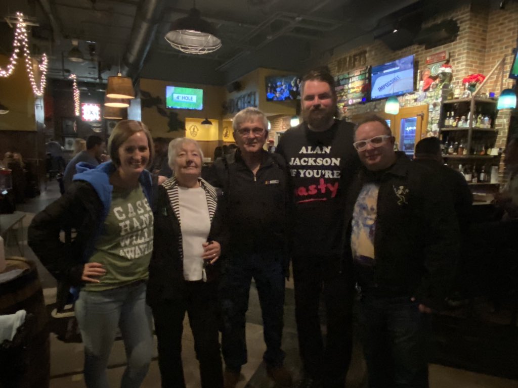 djtoad's tweet photo. #alanjackson #heritagebankcenter https://t.co/6LOQztDocr