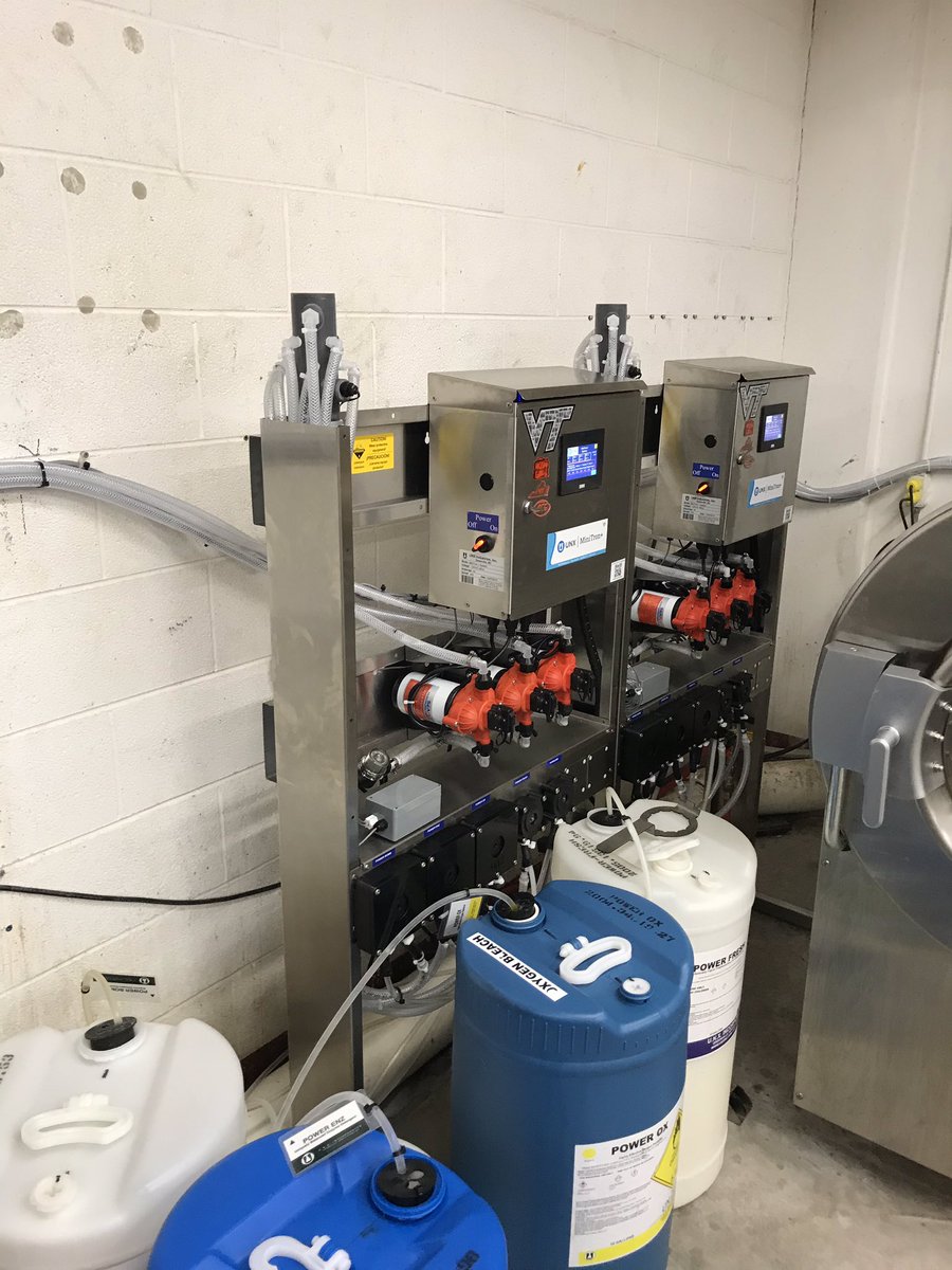 VTEquipment's tweet photo. Thanks @UNXinc for the new equipment hook up! Taking the #Hokies to the NEXT LEVEL! ππNew Logo. #TheNewUNX #UNXFamily #PowerUp #UNXClean https://t.co/KWTHmxQFt7