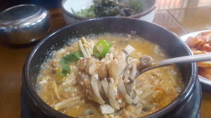 LeCielMedia's tweet photo. 부천시 원미구 원미동 2-4 
청국장맛집 도래샘
날이 갈수록 유명해지는 원미동맛집 
https://t.co/rhmcheAyQS
최고의 가성비 https://t.co/F25HVm4JQU