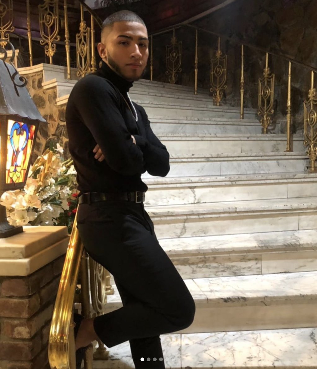 Pantagis_'s tweet photo. Take a picture on the famous Pantagis staircase! Don't forget to tag us!  https://t.co/WNy3ngjhna #njweddingdj #njwedding #newjerseywedding #jerseywedding #njbride #newjerseybride #jerseybride #cinematography #weddingreception #weddingphotography #2019wedding #2020wedding https://t.co/mc4EvZAeXh