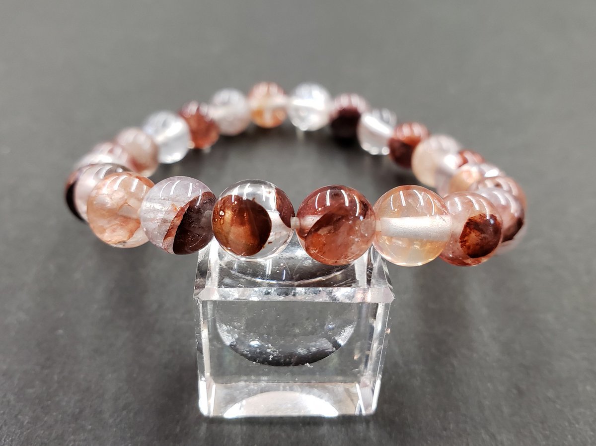 カルチャージュエリー弘前土手町店 Sur Twitter O 福袋は 13日 までとなっております 今日はいい天気ですねぇ 人 あ 弘前の成人式は明日ですね 13日は出初式もあるし 3連休 ずっと天気良ければいいですな フリント と モッカイト と