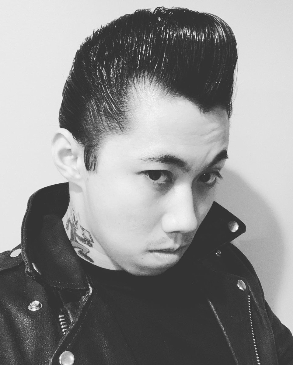 ActorKennyK's tweet photo. My mom says I have the face that turns women’s heads but I found I have the same effect in their stomachs https://t.co/GdZZppKAQQ