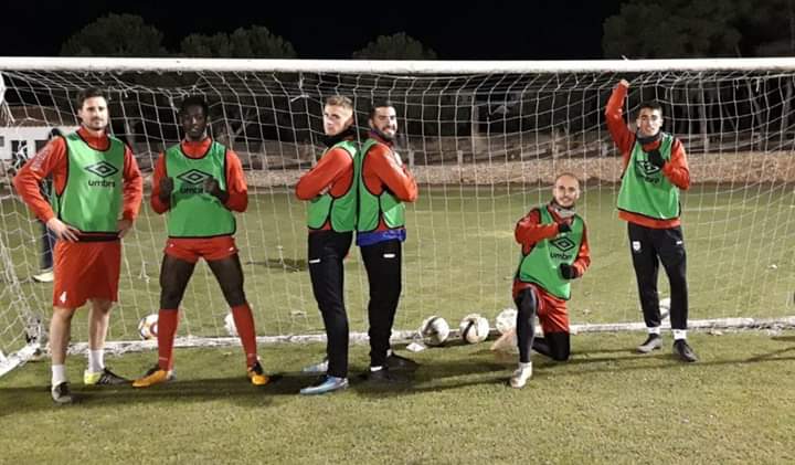 AQUI ESTÁ EL MUSCULO

El Bullense cerró la semana en La Rafa y ya piensa en su proximo desplazamiento a Mazarrón para enfrentar al Bala Azul. 
 El Domingo, desde las 12.00 hs, los de Mapeka buscaran la chance de volver a la punta de la Phillips Preferente.