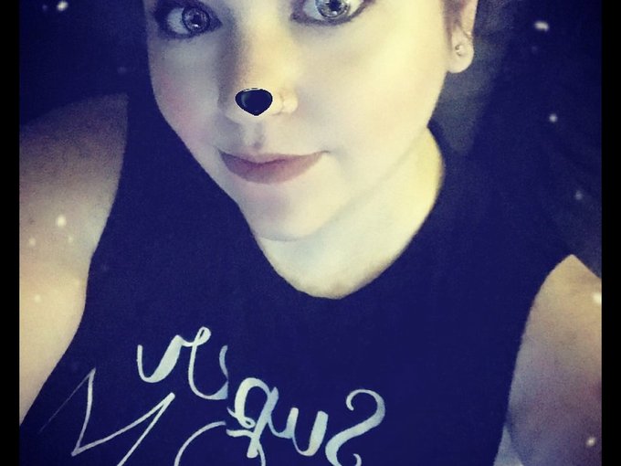 I'm online right now on Skyprivate - pay-per-minute system for Skype live shows. Call me right now in