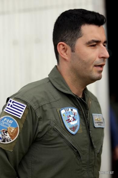 Κορυφαίος πιλότος στο σχολείο αεροπορικής τακτικής του NATO για το 2019 ψηφίστηκε
 ο Σμηναγός Βασίλης Κοντόπουλος 
 337 Μοίρα της 110 Πτέρυγας Μάχης
 Λάρισα.