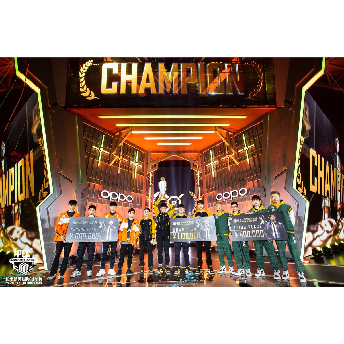 XQFparaboy tweet media