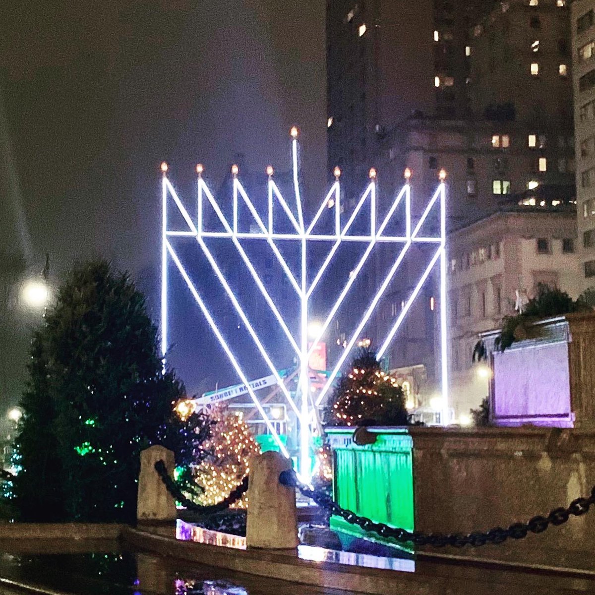 ABC13Miya's tweet photo. On this eighth night of #Hanukkah, end of the #Christmas season, beginning of #2020: may there be #PeaceOnEarth soon, so our children can thrive. Also, #ClimateChange action now, so our kids can have a future.
#RIP to those we lost. #abc14 https://t.co/AYaytSEvOx https://t.co/4f3t169kVe