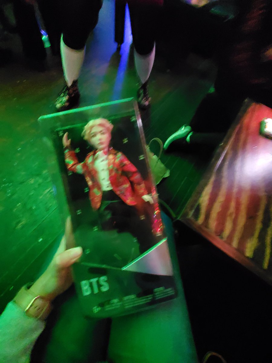 ownedbyminimoni's tweet photo. Just got home from an amazing #ARMYFESTA hosted by @BangtanBetches!! Thank you for this!! 
Plus, I won the raffle for the Tae doll! So awesome!!! 🙌🏻🙌🏻💜💜💜

Had a blast meeting and spending time with other ARMYs... 
#fortheloveof @BTS_twt #ARMYfam https://t.co/29PBz7uwpL