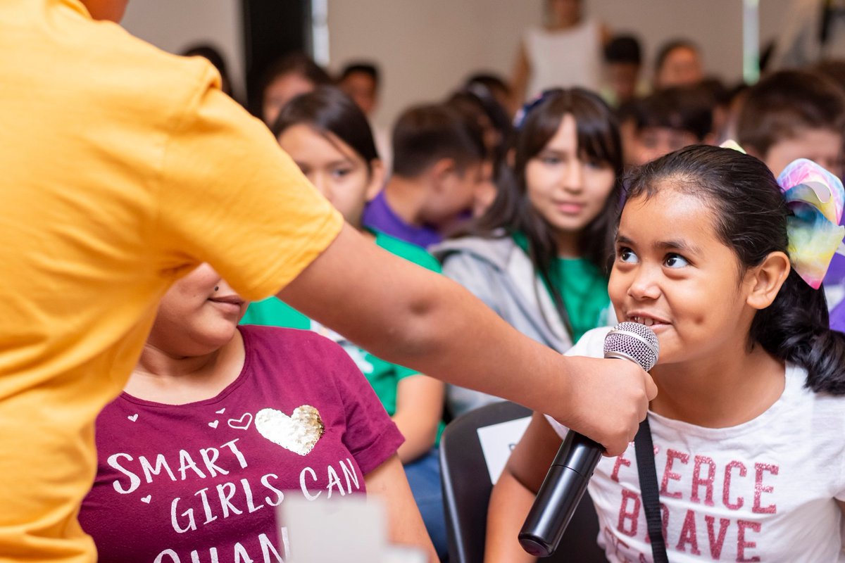 UnicefSV's tweet photo. #LoMejorde2019
El 20 de noviembre celebramos a todas las niñas y niños del mundo y los 30 años de la Convención de los Derechos del Niño.
¡Para todas las niñas, niños y adolescentes: todos sus derechos!
#CDN30 #CRC30 https://t.co/2rr4fbPzII