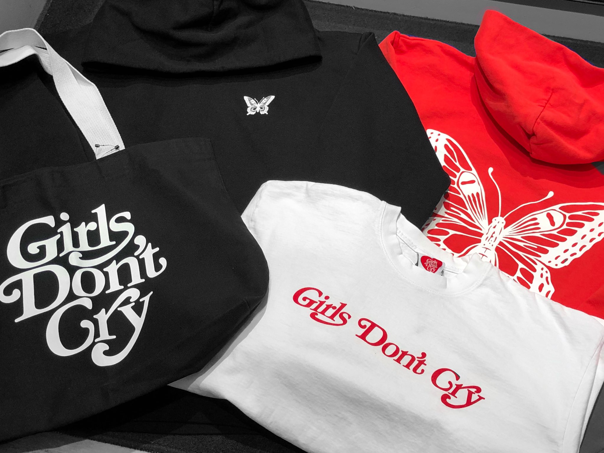 Gostardefuga越谷レイクタウン 泣かないで を意味するブランド名girls Don T Cry が入荷してます かなりレアなので是非この機会にgetして下さい Girlsdontcry ガールズドントクライ 越谷レイクタウン T Co Hgzaxkv9 Twitter