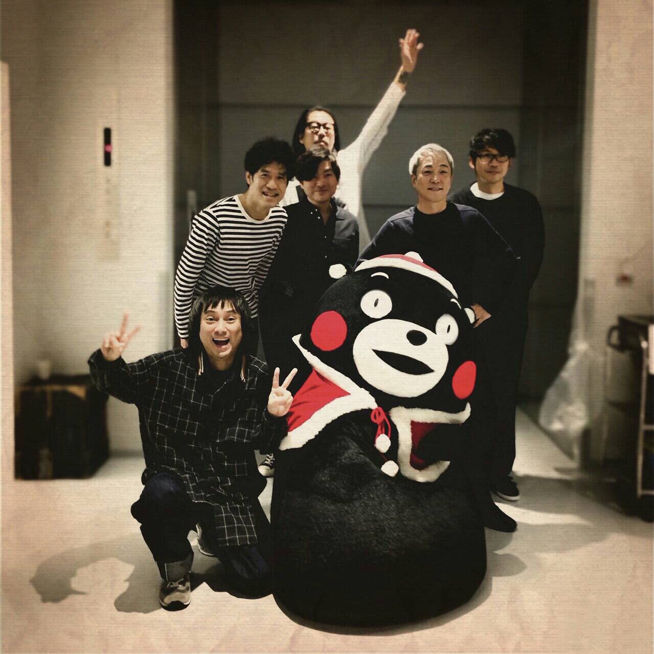 くまモン 公式 ロッキン くまくま す 先日 佐野元春さんのクリスマス コンサートに出演させてもろたモン みなさんと一緒にリズムにのって 楽しいクリスマスを過ごせたモン 年もたくさんの笑顔に出会える1年になりますようにだモン 今年も くまモン 公式 ロッキン くまくま す 先日 佐野元春さんのクリスマス コンサートに出演させてもろたモン みなさんと一緒にリズムにのって 楽しいクリスマスを過ごせたモン 年もたくさんの笑顔に出会える1年になりますようにだモン 今年も