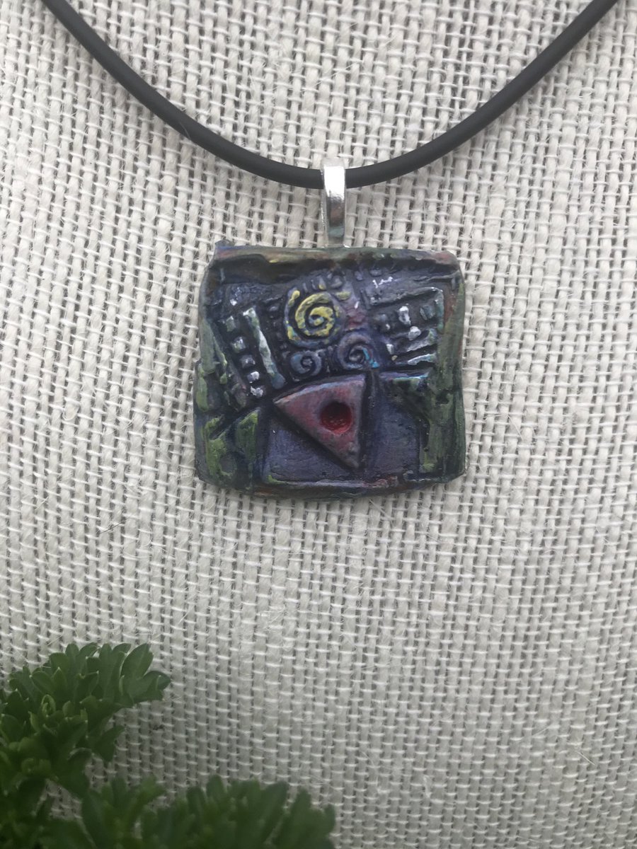 MommaStudio's tweet image. New items added to my #etsy shop: City Park etsy.me/2Q7rwNh unique one of kind handpainted ceramic pendants #necklaces
#handmade #SmallBusiness #lovetocreate #makersgonnamake #beunique #etsyshop