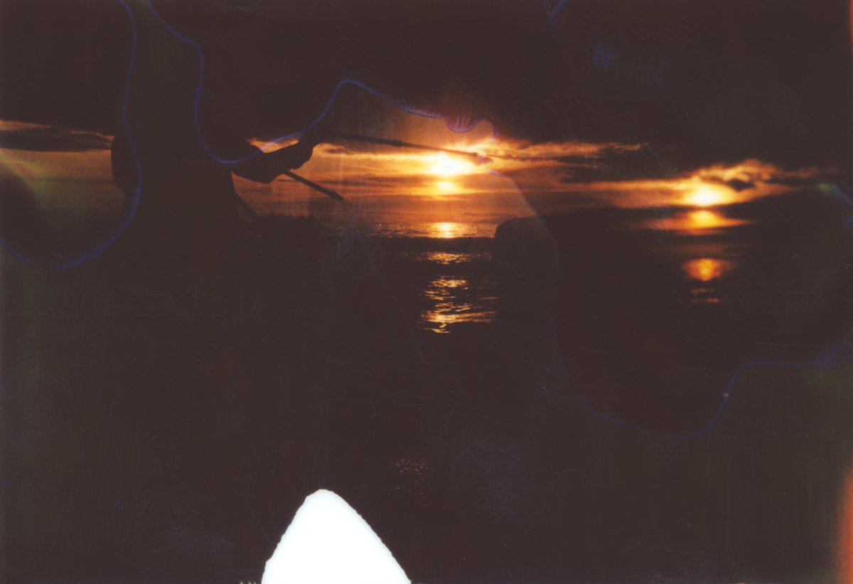 benprks's tweet image. #polaroid110 #fujifilm #instax