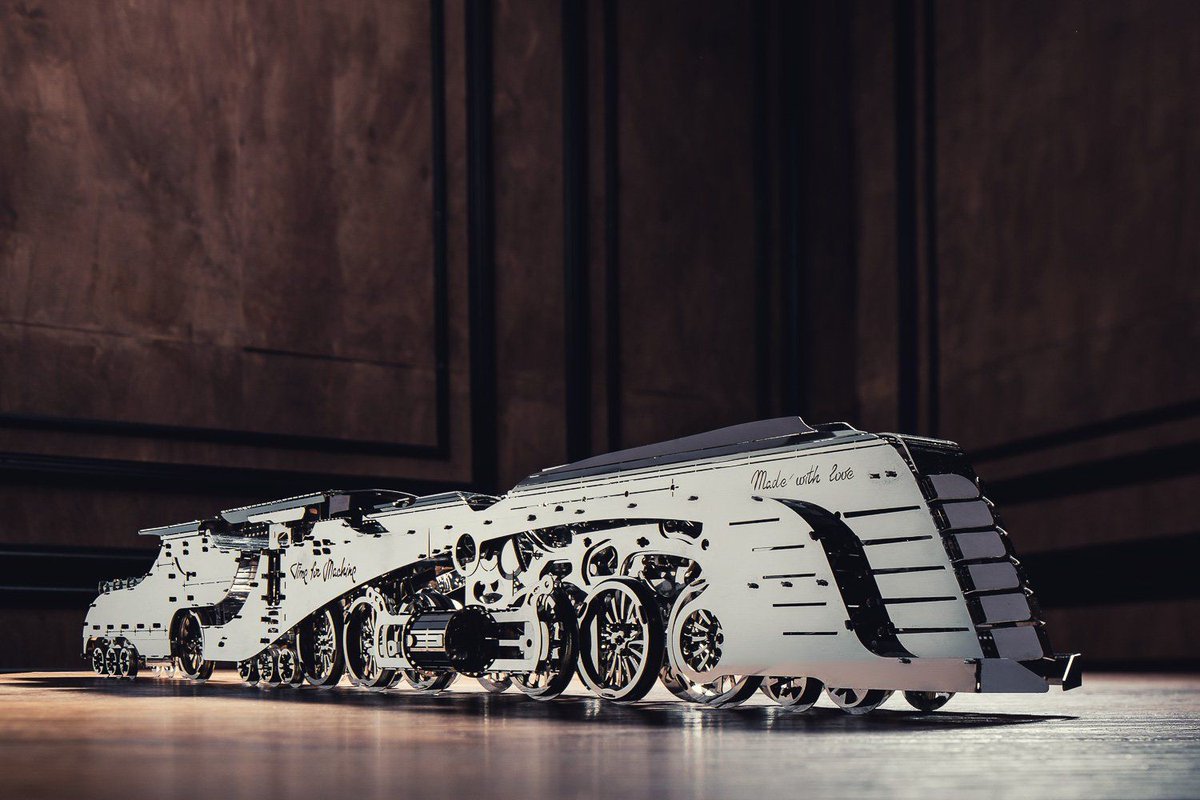 jason_mayes's tweet image. #TimeForMachine - these metal masterpieces are beautiful! Do want to try making one! More intricate than LEGO - something I wouldn't mind on my desk. And all the cogs and gears work too!

buff.ly/2F50Mqu