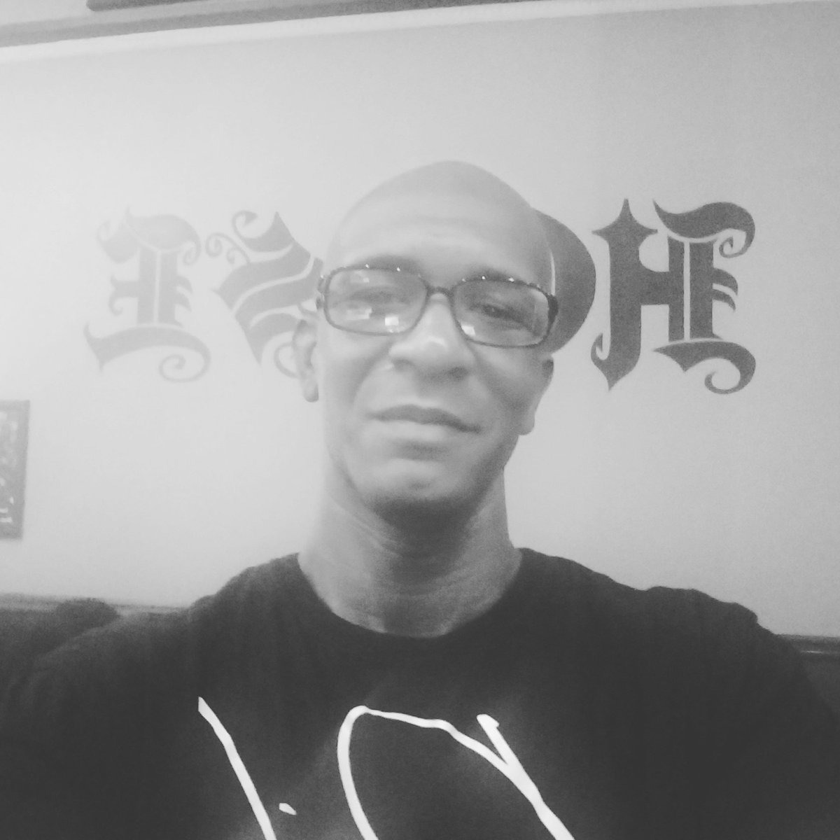 DaileyEntNC's tweet image. Check out my live performance at Burlington Public House #DEG,#TeamDailey 
m.facebook.com/story.php?stor…