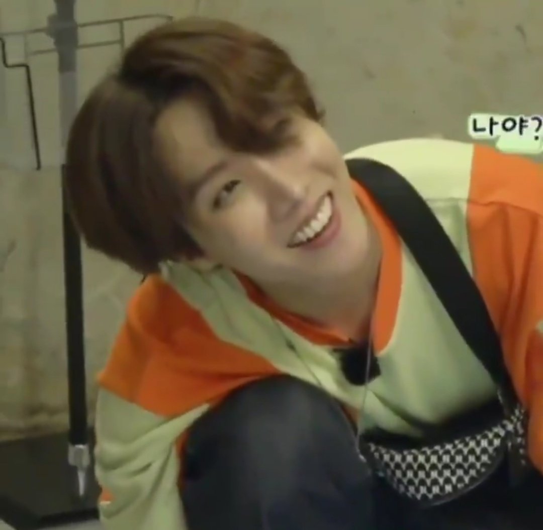 cocorico #BTSback💜 tweet media
