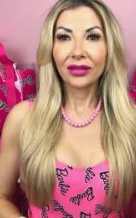 cocozinhomurcho's tweet photo. Olá #barbiemurchinhos , td bem com vcs? Nossa amada @BarbieMurcha ficará imersa em sua capsula de hidrogênio rejuvenescedor da #TopTerm por  algum tempo, portanto ela está pedindo pra q tds seus seguidores, sem exceção, Sigam sua afilhada Proprietária doTororó (@rainhadotororo) https://t.co/IRSGrSijAu