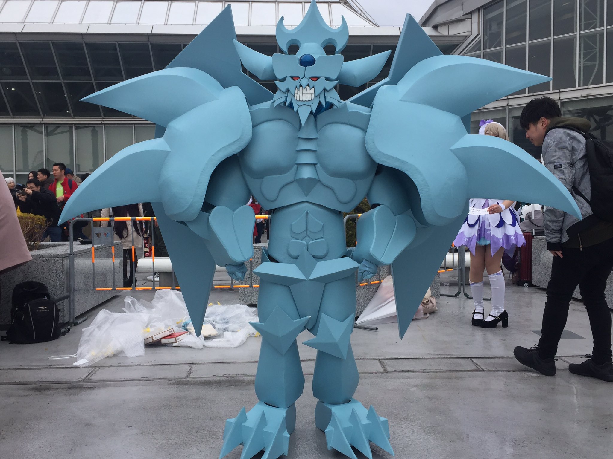 コスプレイヤー ローアングル / X