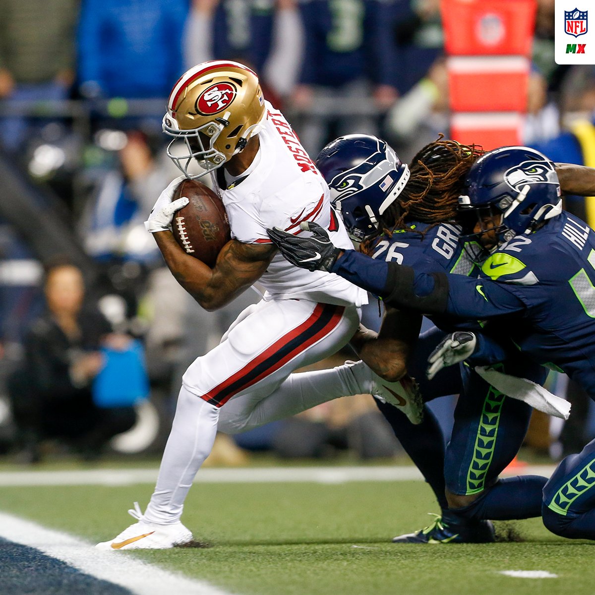 nflmx's tweet photo. El último Sunday Night Football de la temporada cumplió con todas nuestras expectativas. Aquí están las mejores imágenes del partido. 🏈🔥📸
#SFvsSEA #NFLMX #GoNiners #Seahawks https://t.co/L4Pu0yrwug