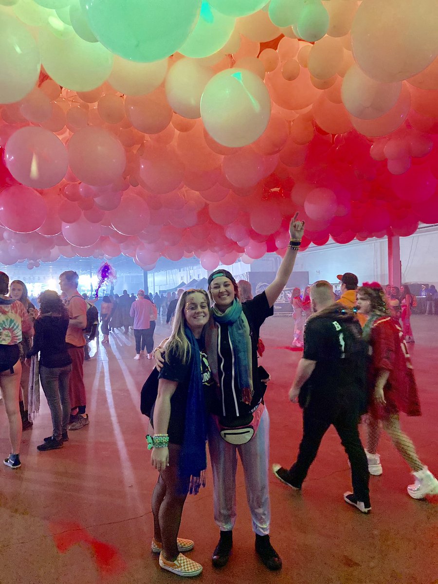 meagannnn11's tweet photo. Another one down in the books๐คฉ #LAN2019 #LANFAM https://t.co/cal4gbpeGz