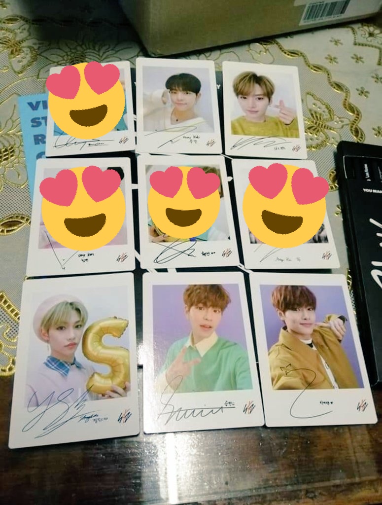 Haannaakoo's tweet photo. [ ‼️ LAST GA FOR 2019 ‼️ ] 

Help me find a new home for these babies 🙏

🎁 like and RT
🎄 mbf @Stray_Kids
🎅 reply your favorite SKZ song
☃️ will pick 1 or 2 winners on Jan 24
👍 I will shoulder the SF

#StrayKids #Cle_LEVANTER https://t.co/StR7kfBjCF