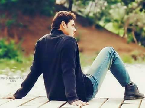 urstrulyaadi's tweet photo. Good morning I !
This is the last #MassMBMonday ๐ถ๐ข
Let's finish it with the BANGG of Year 2019 with #DaangDaang
Alert DHFMs ๐จ
Andaru Ready ga undandi YouTube channels tho ๐
#SarileruNeekevvaru https://t.co/kRSdIciyeW