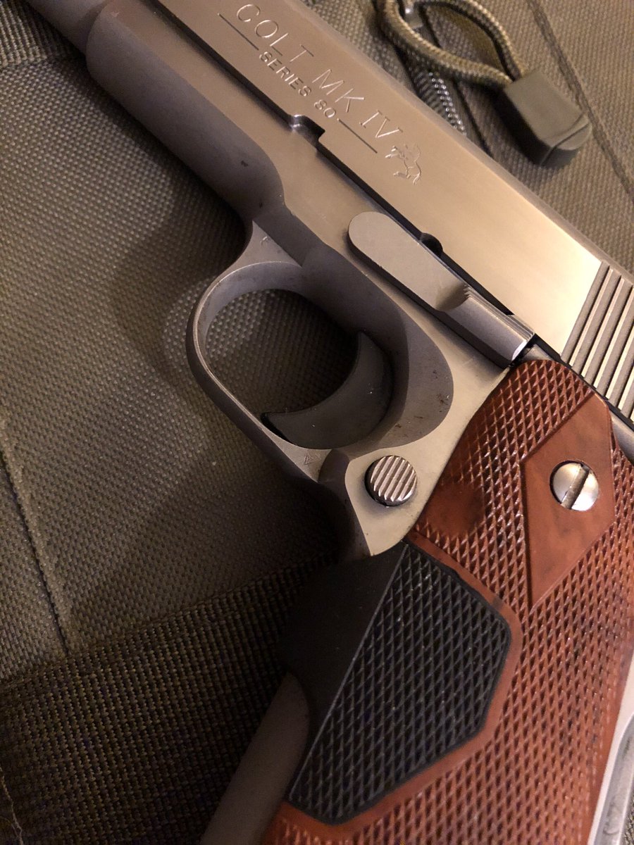 AntiqueTime's tweet photo. Enhanced #ColtGovernmentModel #45ACP with laser sights. I got this out of NJ from its original owner that has been an FFL holder since 1951. He was 85 when I got it. @BieBie_Ying let me buy it, 👍 under $495. Back then. Great gun. @R6Tac @slang369 #2A https://t.co/Txg3zydkxv