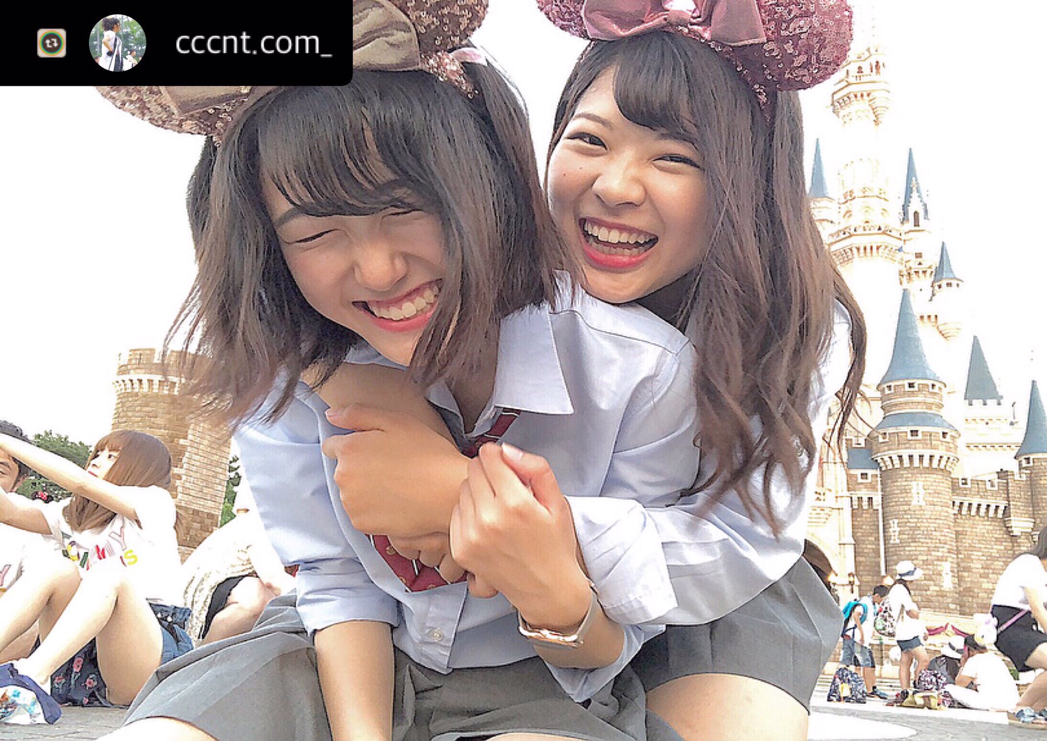 ディズニー　パンチラ 