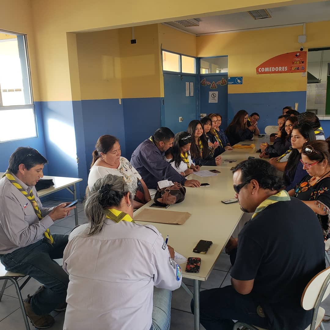 ScoutGuayacan's tweet photo. Ayer fue la elección del nuevo Responsable y asistente del Grupo Guayacan período 2020-2022, por responsable salió electo Juan Rodríguez y por asistente María Ester Alvarez ... Felicitaciones a cada uno de ellos... #seSimple #seScout #SoydelGuayacan @ La Serena, Chile https://t.co/RqNfJTkrtN