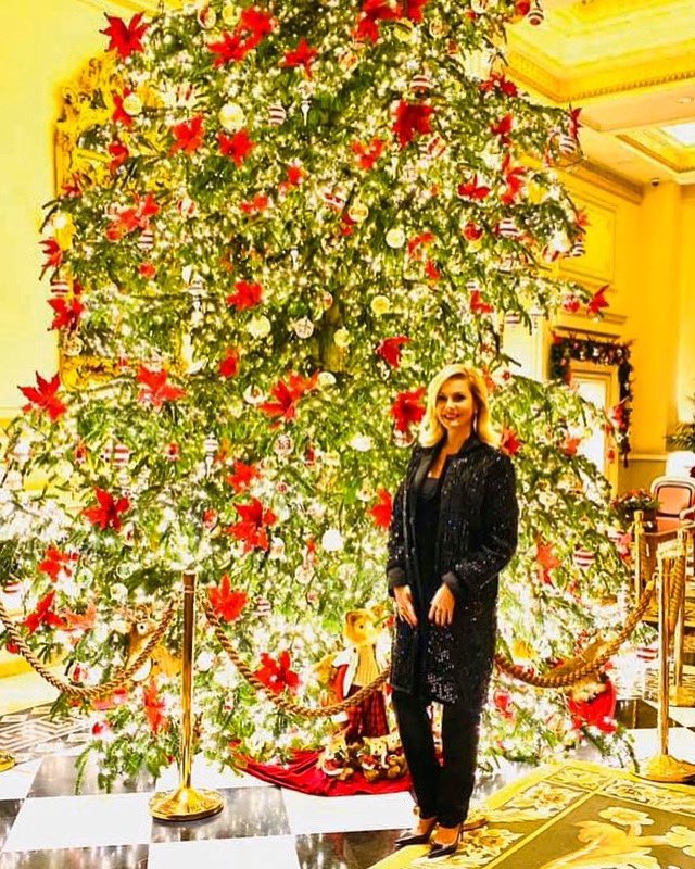 EmiLivaniou's tweet photo. Λίγο πριν φύγει η χρονιά θα ήθελα να σας ευχαριστήσω για την στήριξη σας και ελπίζω το 2020 να έρθουμε ακόμα πιο κοντά και το κίνημα που λέγεται «Δύναμη Της Προσφοράς» https://t.co/ulUU6yXtmz να γίνει ακόμα πιο δυνατό! Υγεία σε όλους 🙏 https://t.co/a2sfC5qKl1