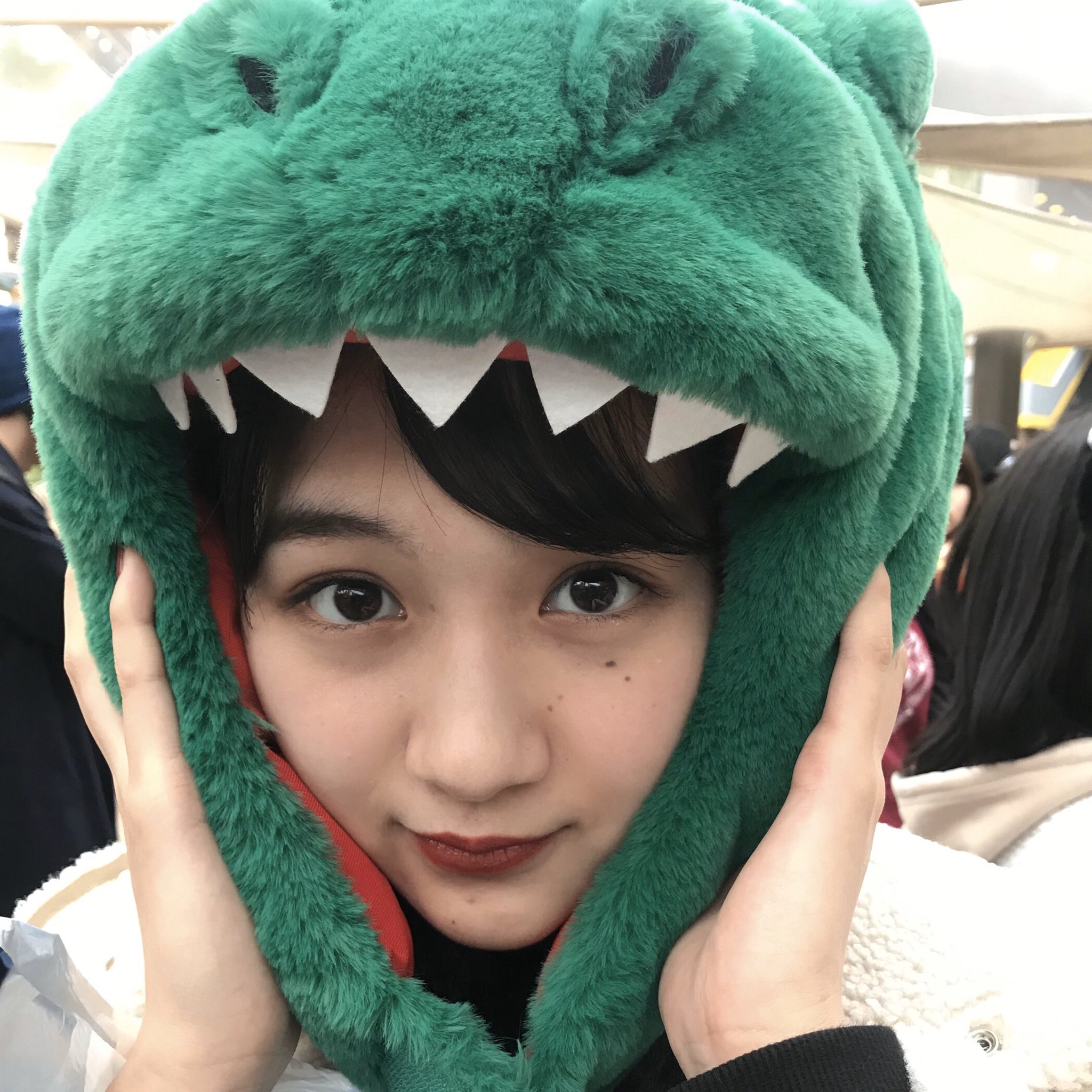 杉本愛里 ユニバ最高 あと この被り物ずっと欲しかったからかぶれて嬉しかった 帽子脱いだとき想像以上に髪の毛ぺちゃんこになってめっちゃ笑った笑 大阪満喫してまーす T Co Ajqwyuia0y Twitter