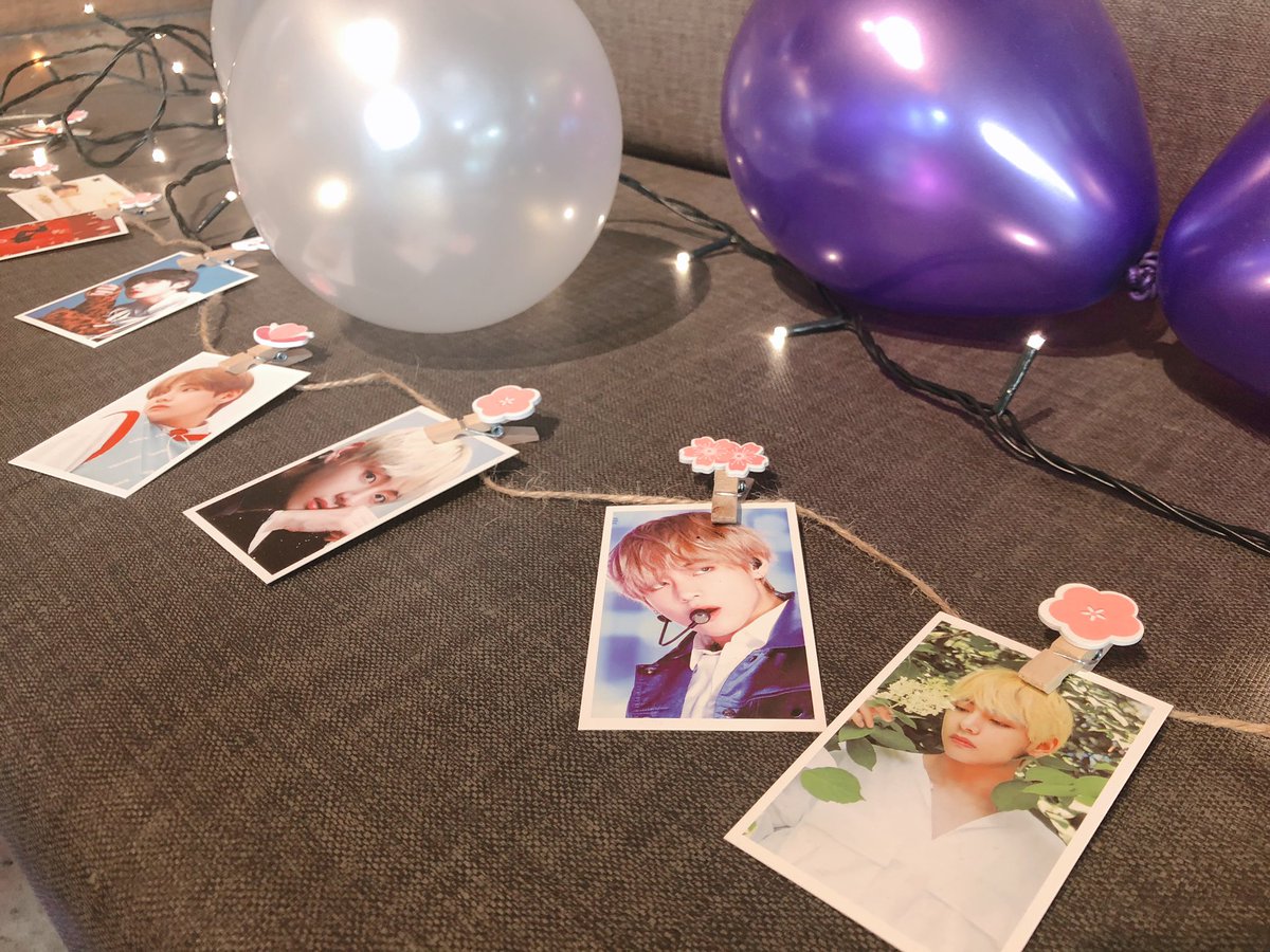 jeibyulie's tweet photo. I made it!!! My first cupsleeve event 💜 thank you for making it extra special✨ @blissfulv_ @fourteenthph #HappyBirthdayTaehyung #HappyTaehyungDay #HappyVDay #ABeauTAEfulDayPH https://t.co/KeeXsEdTsC