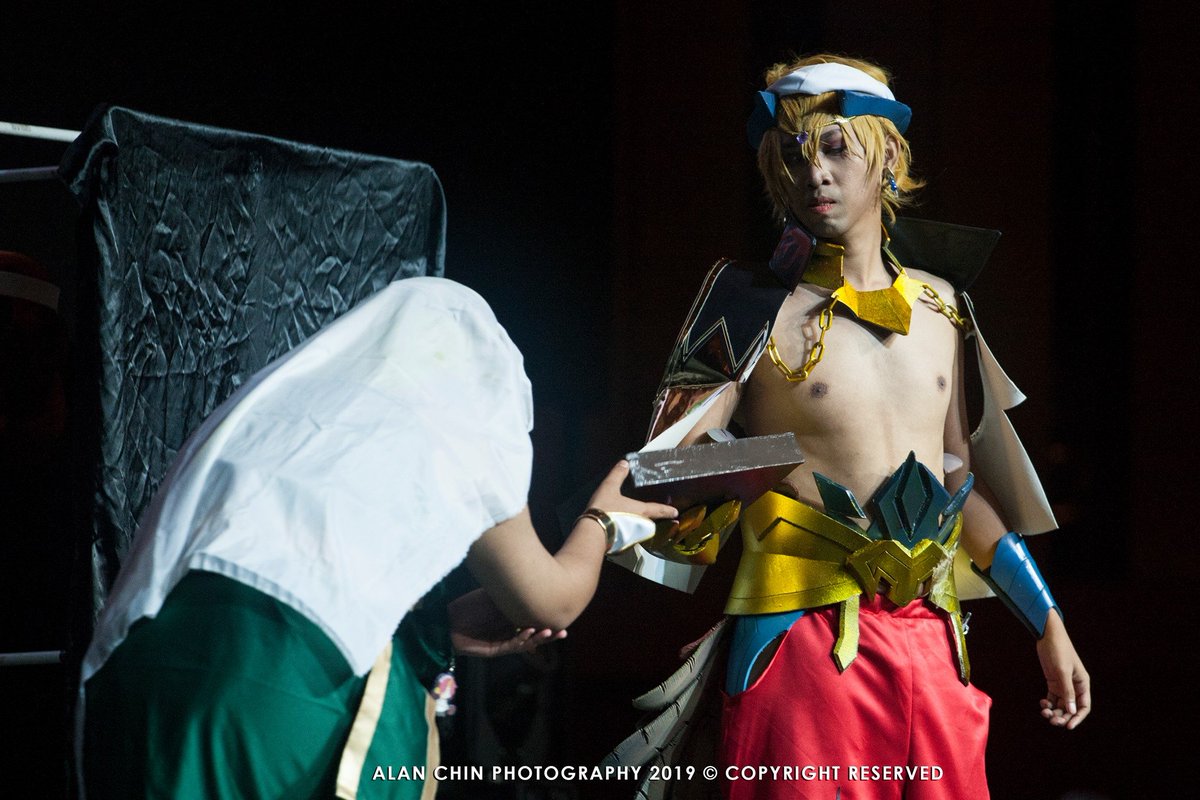 KyoHelios_Cos's tweet photo. "I use my treasure to show them the power that protect Uruk!"
#gilgameshcaster #kingu #enkidu #cosplayinvitational2019 #comicfiesta2019 #stage #stageperform #fategrandorder #fatego #babylonian #babylonia #typemoon #cosplay #diyarmor #diycostume #teamrisingamoeba #stageplay https://t.co/enghDszfyF