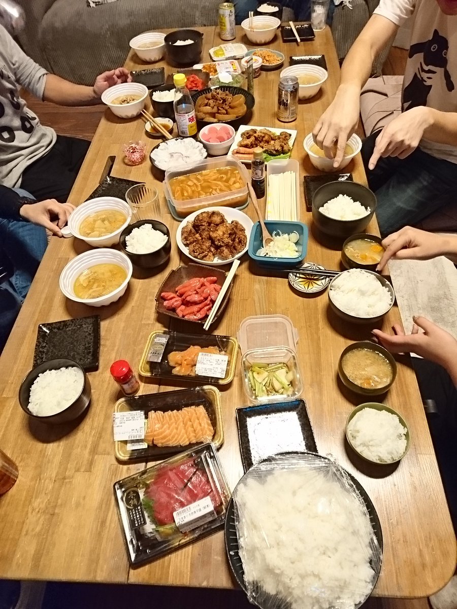 白米が進むオカズを持ち寄る『白飯会』を開催した人「明太子と鮭フレークはレギュレーション違反」他にも色々とご飯のお供が集う飯テロTLをご覧ください - Togetter 白米が進むオカズを持ち寄る『白飯会』を開催した人「明太子と鮭フレークはレギュレーション違反」他にも色々とご飯のお供が集う飯テロTLをご覧ください - Togetter