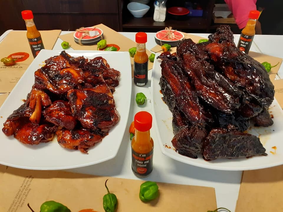 dddcharsiu's tweet photo. Wonder why your Char Siu tastes like heavenly? 😍😀😋

Hint😉: We always add our secret ingredient, UNLIMITED HAPPINESS, in extra.❤️
#dddcharsiu #ddd #charsiu #joy #happiness #love #pork #chicken #bbq #delicious #dangerous https://t.co/dQFCACt0Jr