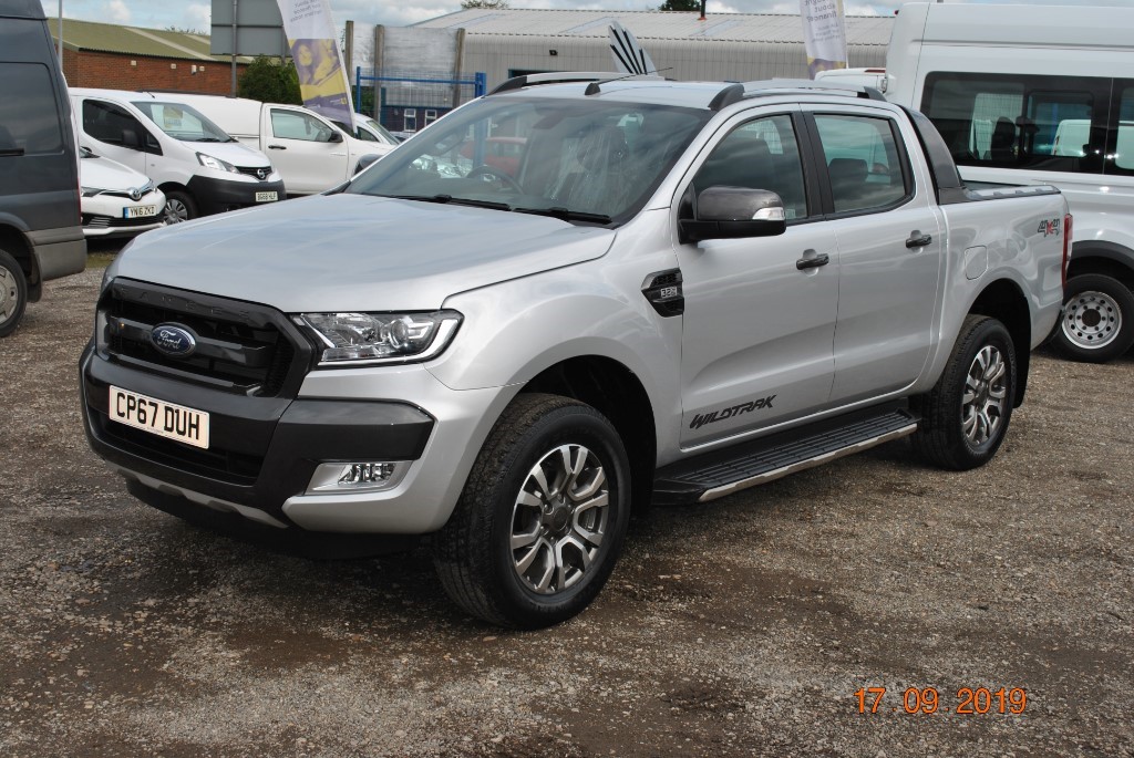 a10autocentre's tweet photo. 2018 67 plate Ford Ranger Wildtrak 3.2 auto, 19k 1 owner, fsh, sat nav, rear camera, towbar &amp; load cover. Only £19450 plus vat 
#ranger #pickup #wildtrak #fordranger #ford https://t.co/UytOKf0xEC https://t.co/iftvH9p5nM