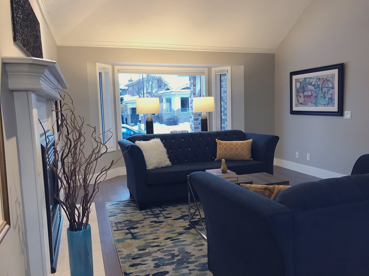 pamfieber's tweet photo. Staged and reagy for market, Edit Home Staging in Calgary, #yycre #yycrealestate #homestaging #EditHomeStaging #fieberstaging #stagingsells #calgaryre #RESACalgary https://t.co/UM8bpcke3I